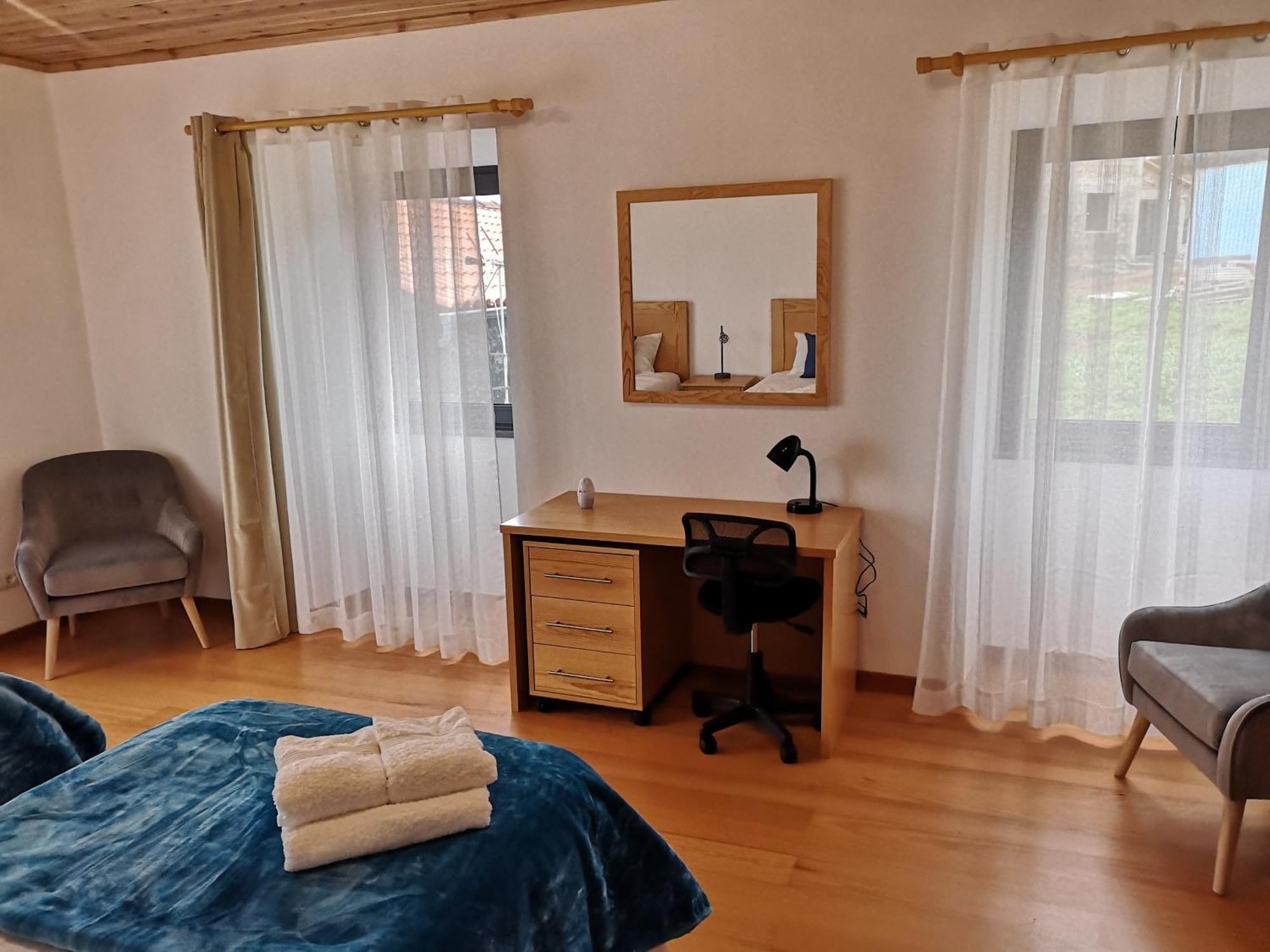 Hostal Casa do António Júlio São Roque do Pico Habitación foto